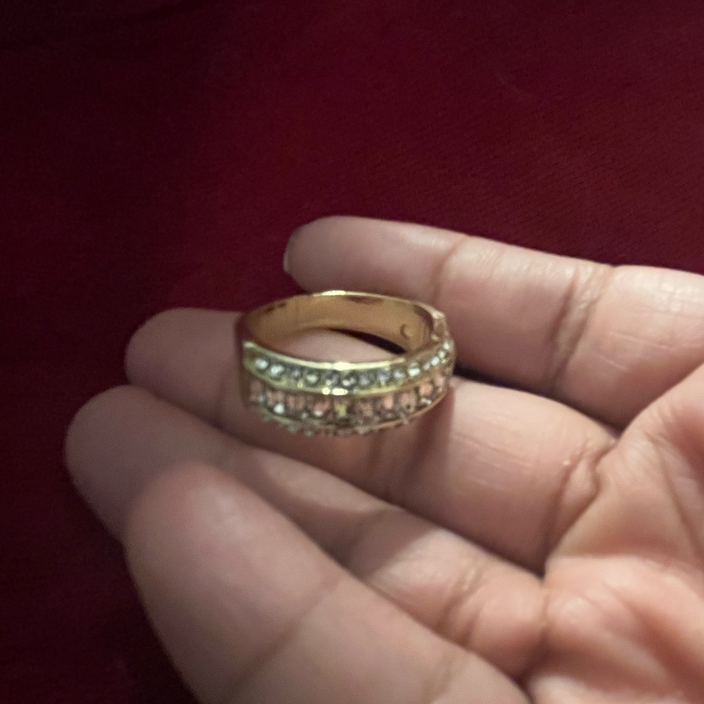 Gold Plated Ladies Wedding Engagement Promise Ring NWT Pretty Size 9 - Picture 5 of 5